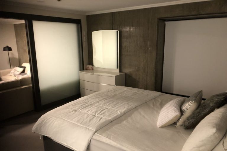 Photo of property in Frame Apartments, 603/111u Molesworth Street, Thorndon, Wellington, 6011