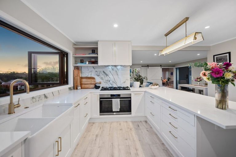 Photo of property in 1327 Leigh Road, Matakana, Warkworth, 0985