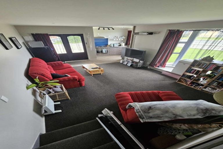 Photo of property in 35 Domett Street, Westport, 7825