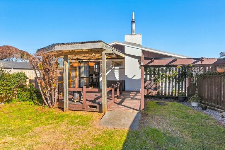 Photo of property in 49 Toru Road, Paraparaumu Beach, Paraparaumu, 5032