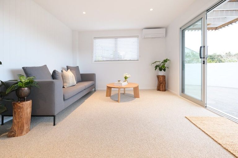 Photo of property in 13 Lynngate Place, Hillcrest, Auckland, 0627