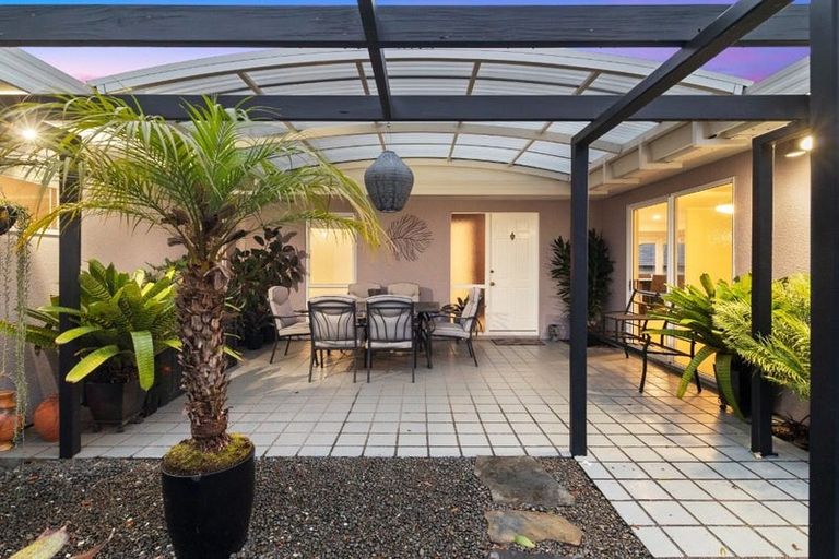 Photo of property in 1/12 Bannings Way, Hobsonville, Auckland, 0618