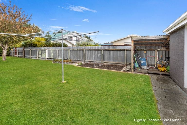 Photo of property in 36 Railway Esplanade, East Gore, Gore, 9710