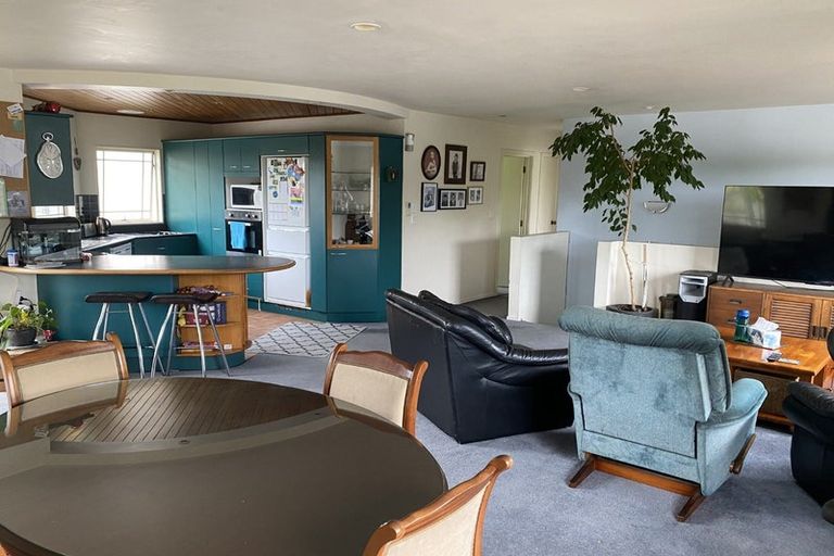 Photo of property in 6c Reynolds Road, Pukekohe, 2120
