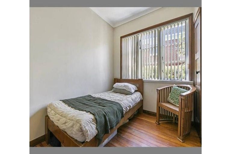 Photo of property in 66a Don Buck Road, Massey, Auckland, 0614