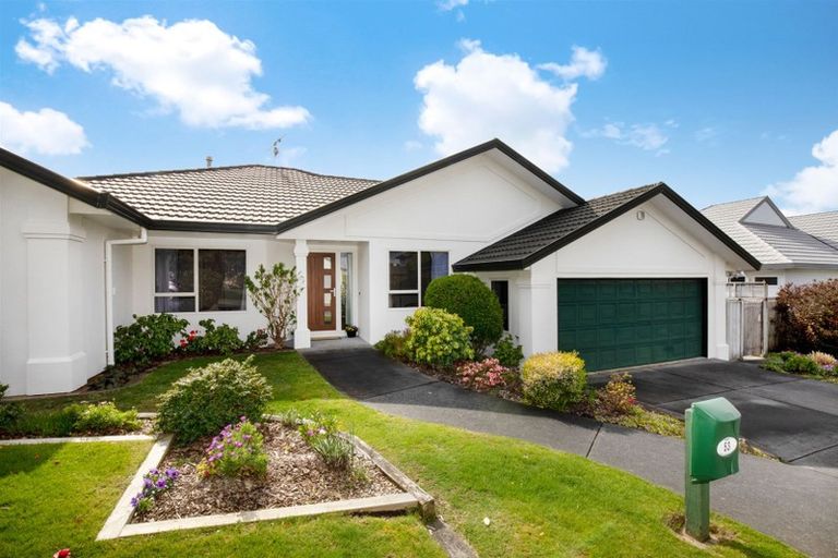 Photo of property in 53 Joseph Banks Drive, Whitby, Porirua, 5024