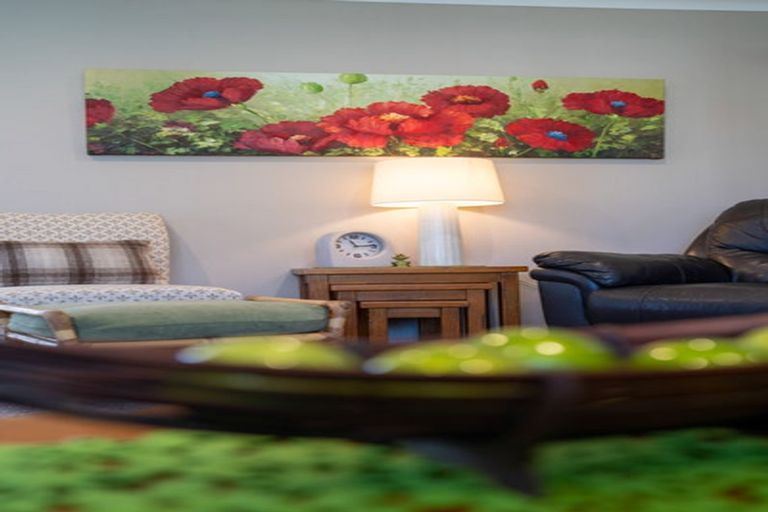 Photo of property in 16 Honiss Place, Cambridge, 3434