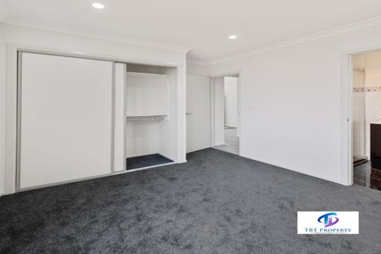 Photo of property in 5/66 Huia Road, Papatoetoe, Auckland, 2025
