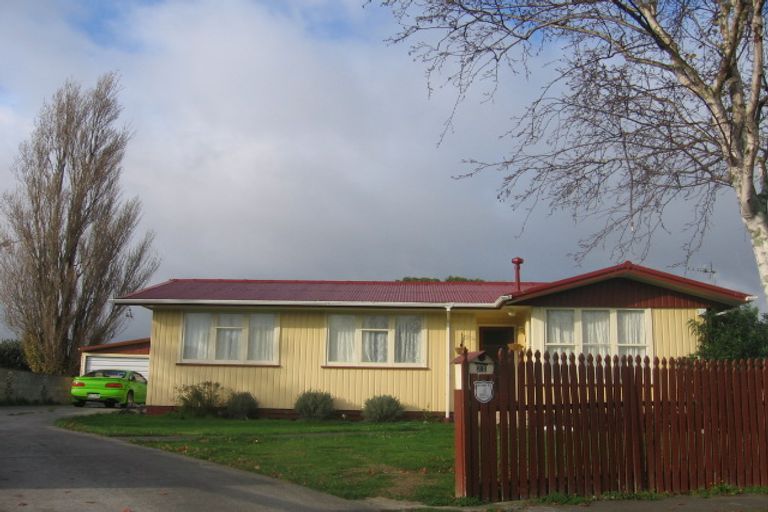 Photo of property in 20 Charwell Place, Highbury, Palmerston North, 4412