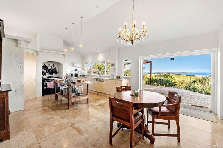 Photo of property in 107 Miller Way, Mahurangi East, Warkworth, 0982