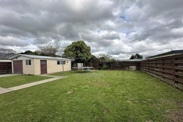 Photo of property in 135 California Drive, Totara Park, Upper Hutt, 5018