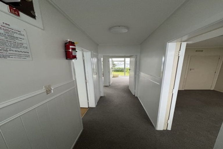 Photo of property in 23ub4 Rangitane Street, Maupuia, Wellington, 6022