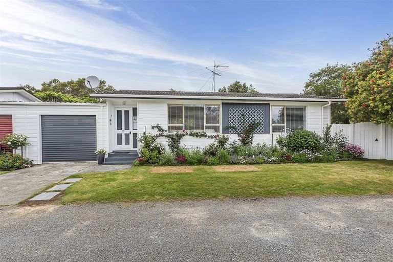 Photo of property in 41a Hicks Close, Whitby, Porirua, 5024