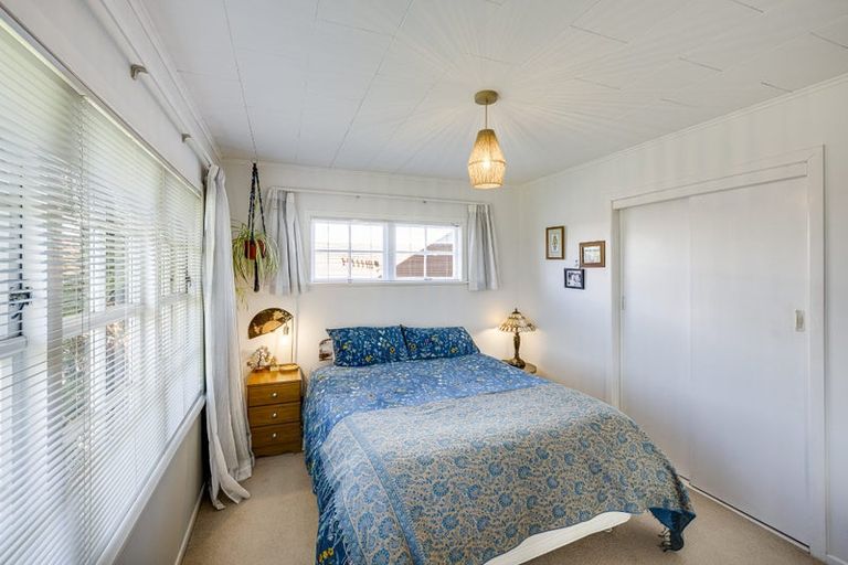 Photo of property in 72 Freyberg Avenue, Tamatea, Napier, 4112