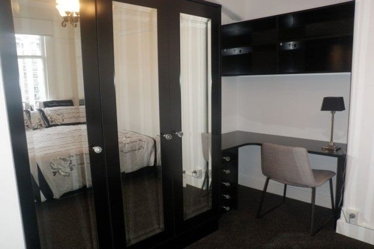 Photo of property in 42 Emily Place, Bellevue, Tauranga, 3110