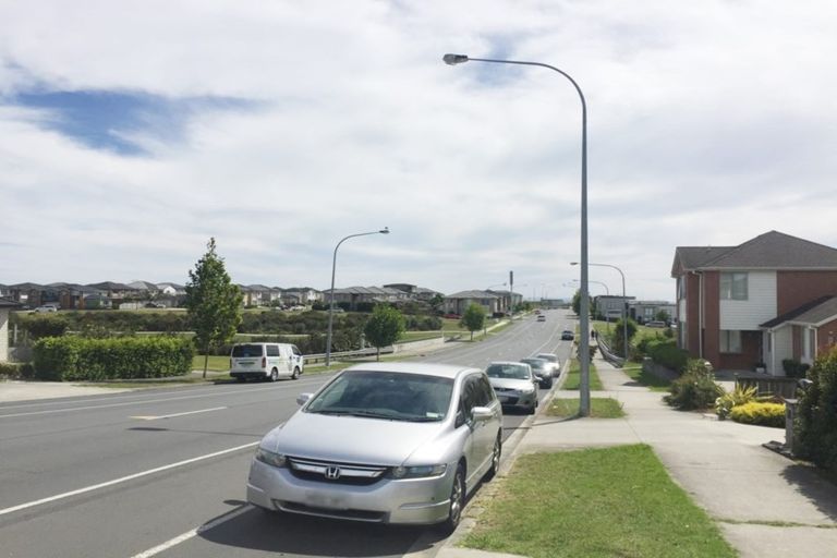 Photo of property in 144 Flat Bush School Road, Flat Bush, Auckland, 2019