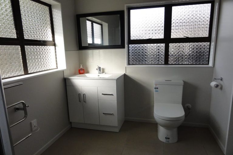 Photo of property in 52 Devonshire Road, Miramar, Wellington, 6022