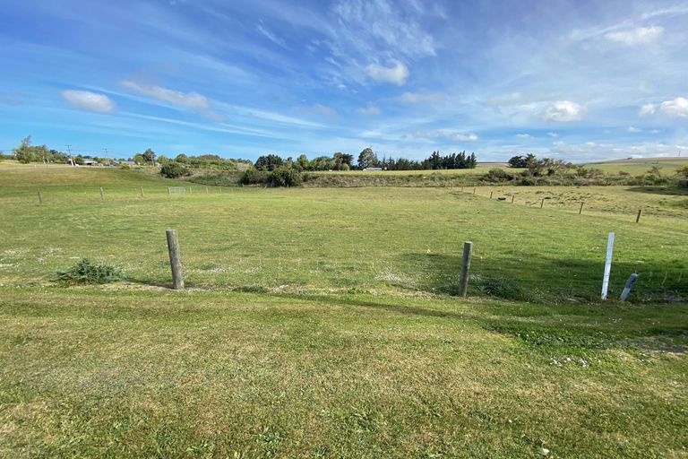 Photo of property in 10 Meek Street, Weston, Oamaru, 9401