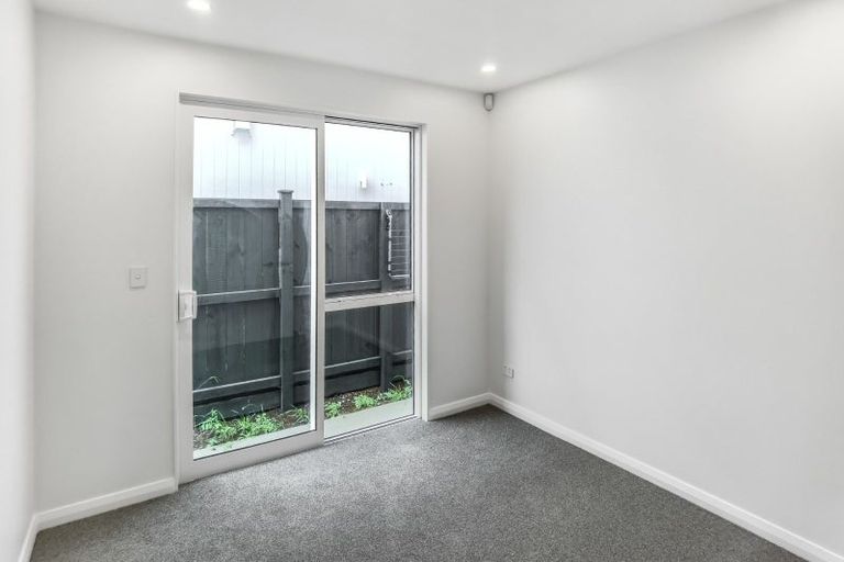 Photo of property in 10 Yellow Pear Lane, Karaka, 2578