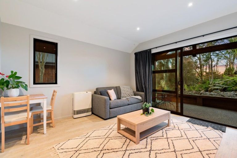 Photo of property in 32 Sarahs Hill, Hahei, Whitianga, 3591