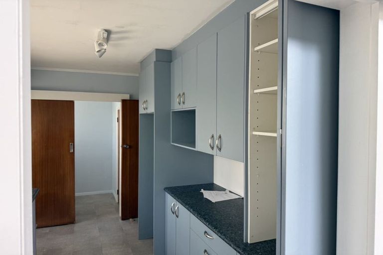 Photo of property in 411 Don Buck Road, Massey, Auckland, 0614