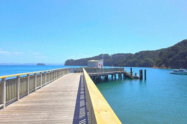 Photo of property in 3 Hall Head Road, Kawau Island, 0920