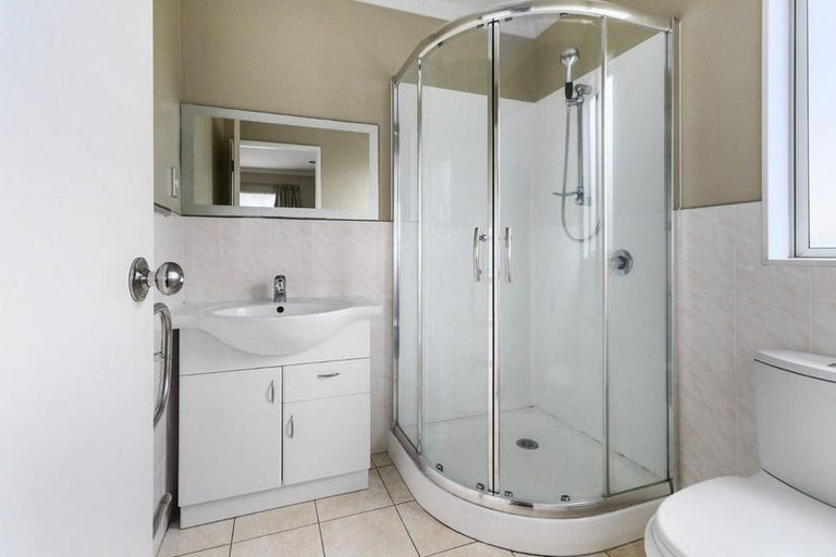Photo of property in 237c Titirangi Road, Titirangi, Auckland, 0604