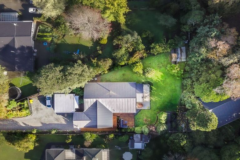 Photo of property in 73 Kohekohe Road, Waikanae, 5036