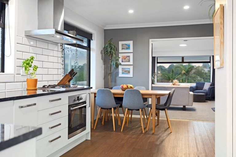 Photo of property in 9 Glenn Terrace, Otumoetai, Tauranga, 3110