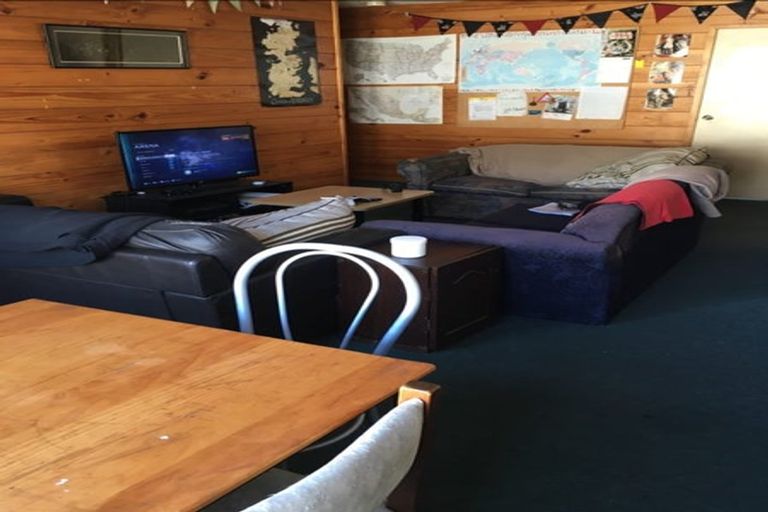 Photo of property in Te Awhina Apartments, 20/22u Sussex Street, Mount Cook, Wellington, 6021