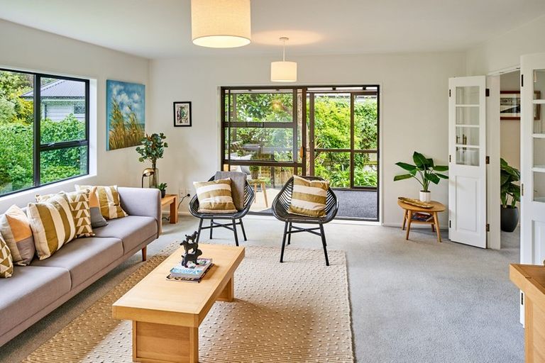 Photo of property in 372 Muritai Road, Eastbourne, Lower Hutt, 5013