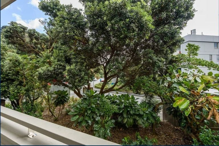 Photo of property in Marrakech Cafe, 46/305 Evans Bay Parade, Hataitai, Wellington, 6021