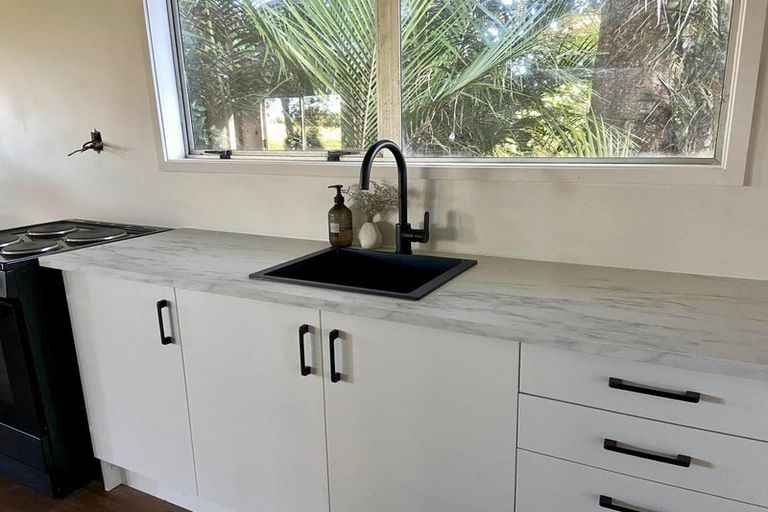 Photo of property in 51 Smithville Road, Te Kamo, Kamo, 0185