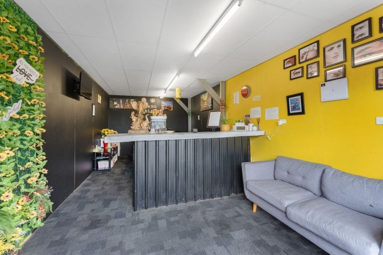 Photo of property in 5 Golf Vue Place, Castlecliff, Whanganui, 4501