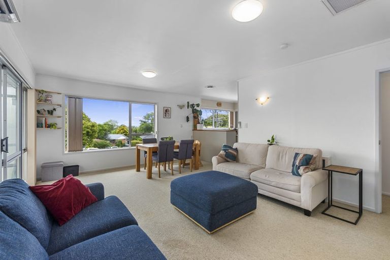 Photo of property in 1/20 Merchant Avenue, Te Atatu South, Auckland, 0610