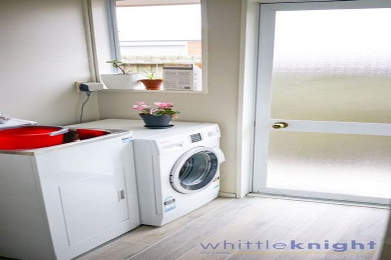 Photo of property in 8 Innisfree Place, Northwood, Christchurch, 8051