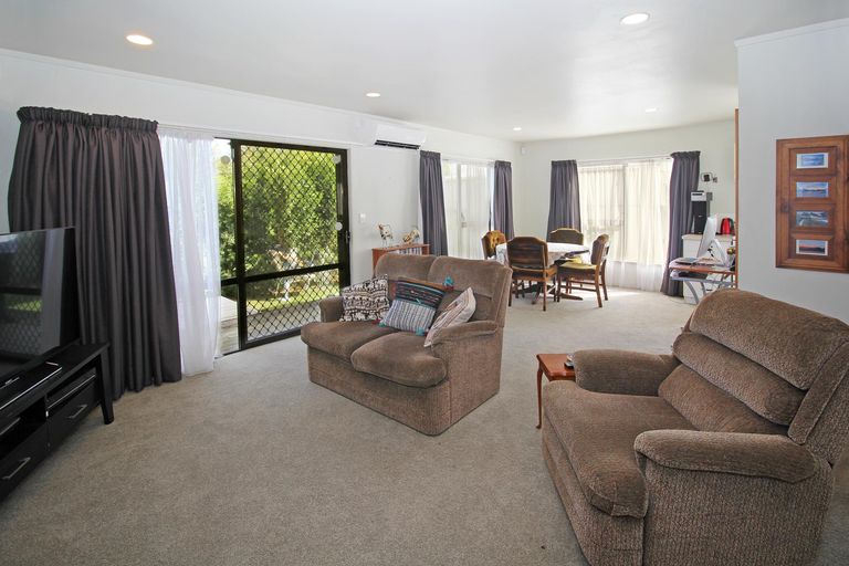 Photo of property in 3/15 Jellicoe Road, Manurewa, Auckland, 2102