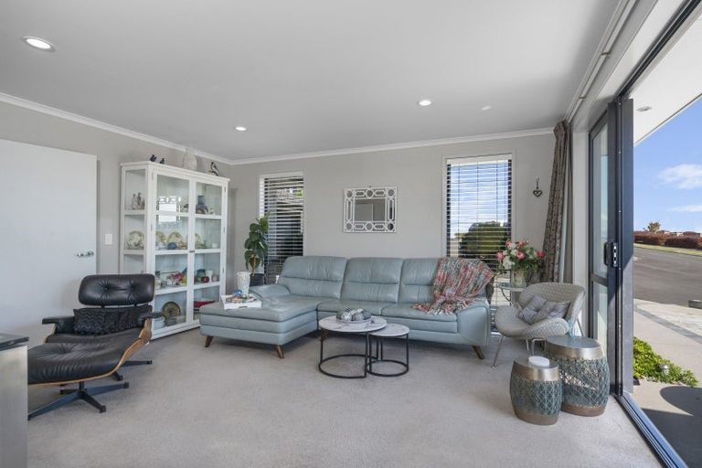 Photo of property in 1 Matariki View, Welcome Bay, Tauranga, 3112