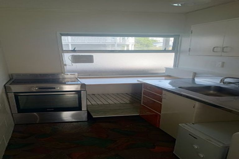Photo of property in Melksham Towers, 401/131 Brougham Street, Mount Victoria, Wellington, 6011