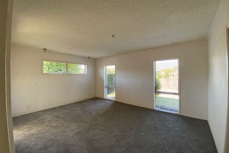 Photo of property in 21a Bramley Drive, Farm Cove, Auckland, 2012
