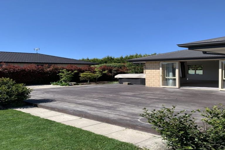 Photo of property in 98 Brookside Road, Rolleston, 7614