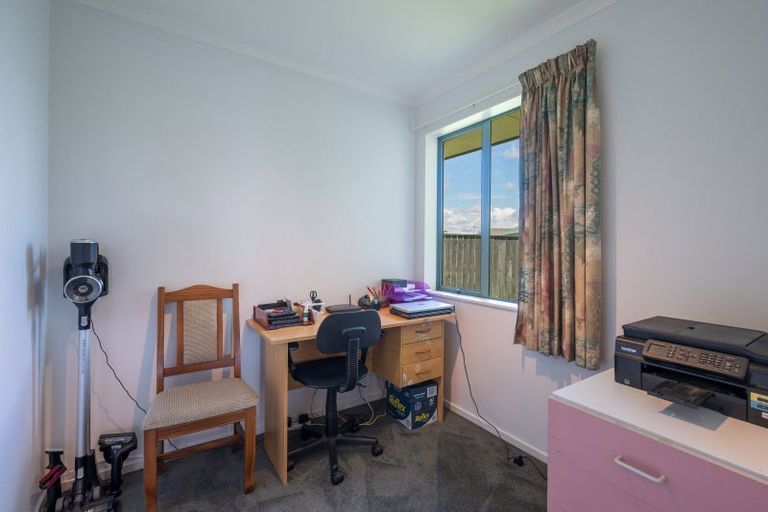 Photo of property in 17 Kingsford Drive, Stoke, Nelson, 7011