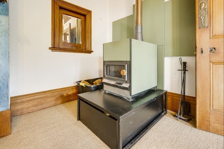 Photo of property in 69 Wellesley Road, Napier South, Napier, 4110