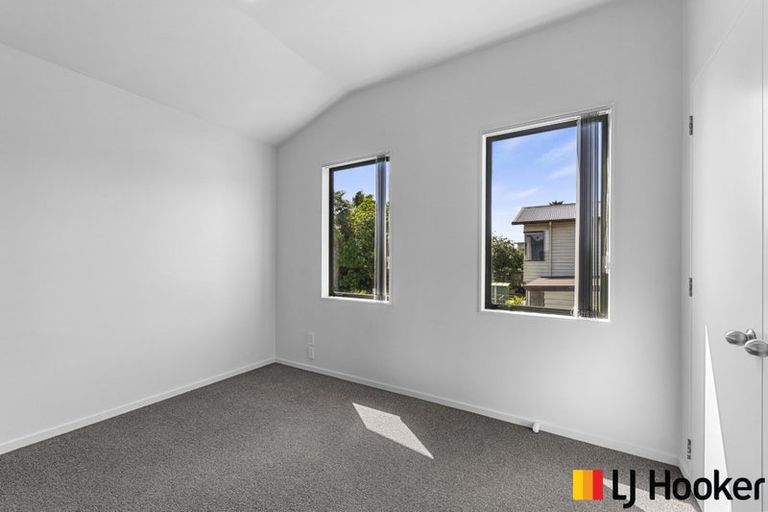 Photo of property in 25/45 Secoia Crescent, Mangere, Auckland, 2022
