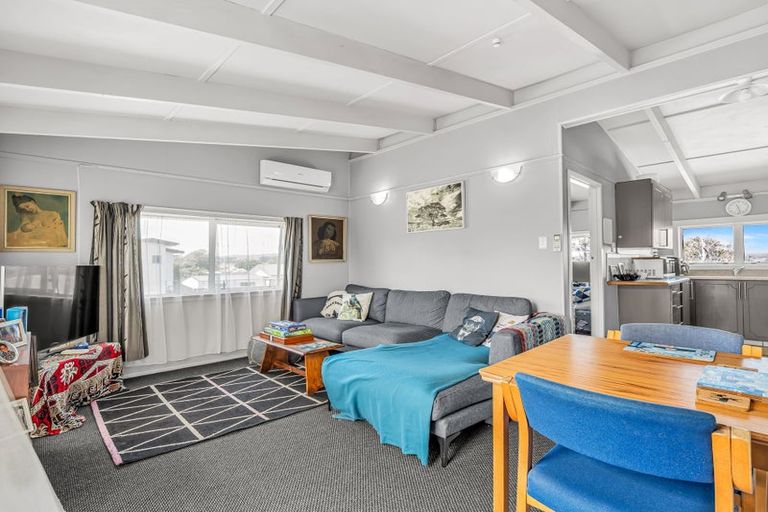 Photo of property in 1/130 Pukehina Parade, Pukehina, 3189