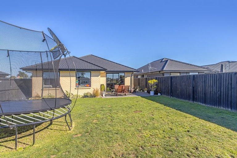 Photo of property in 4 Godley Place, Woodend, 7610