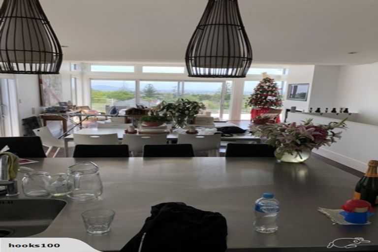 Photo of property in 151 Birkenhead Avenue, Birkenhead, Auckland, 0626