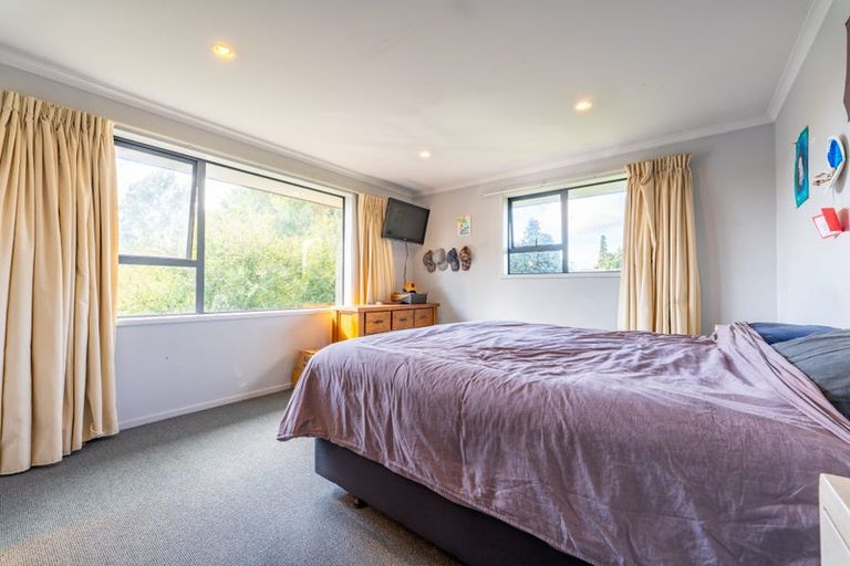Photo of property in 30 Roseness Street, Palmerston, 9430