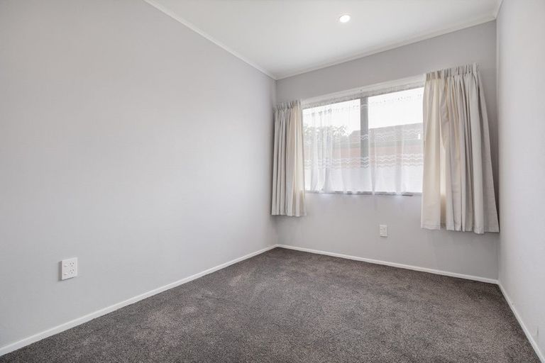 Photo of property in 4/64 Hamilton Road, Cambridge, 3434