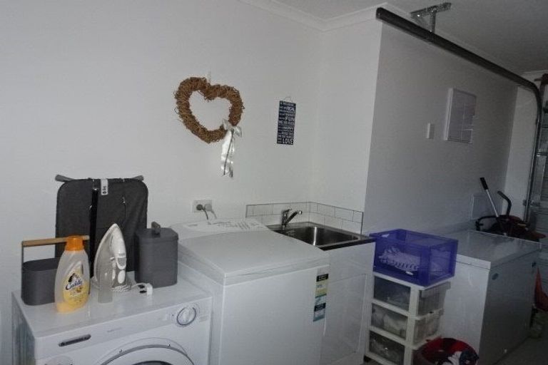 Photo of property in 36 Landing Drive, Pyes Pa, Tauranga, 3112